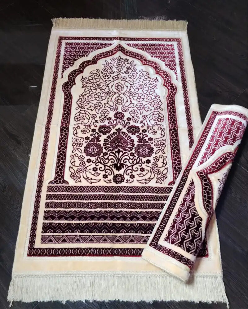 Prayer Mat Silver Zari Cutwork - Image 6