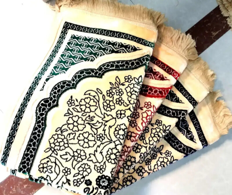 Prayer Mat Silver Zari Cutwork - Image 8