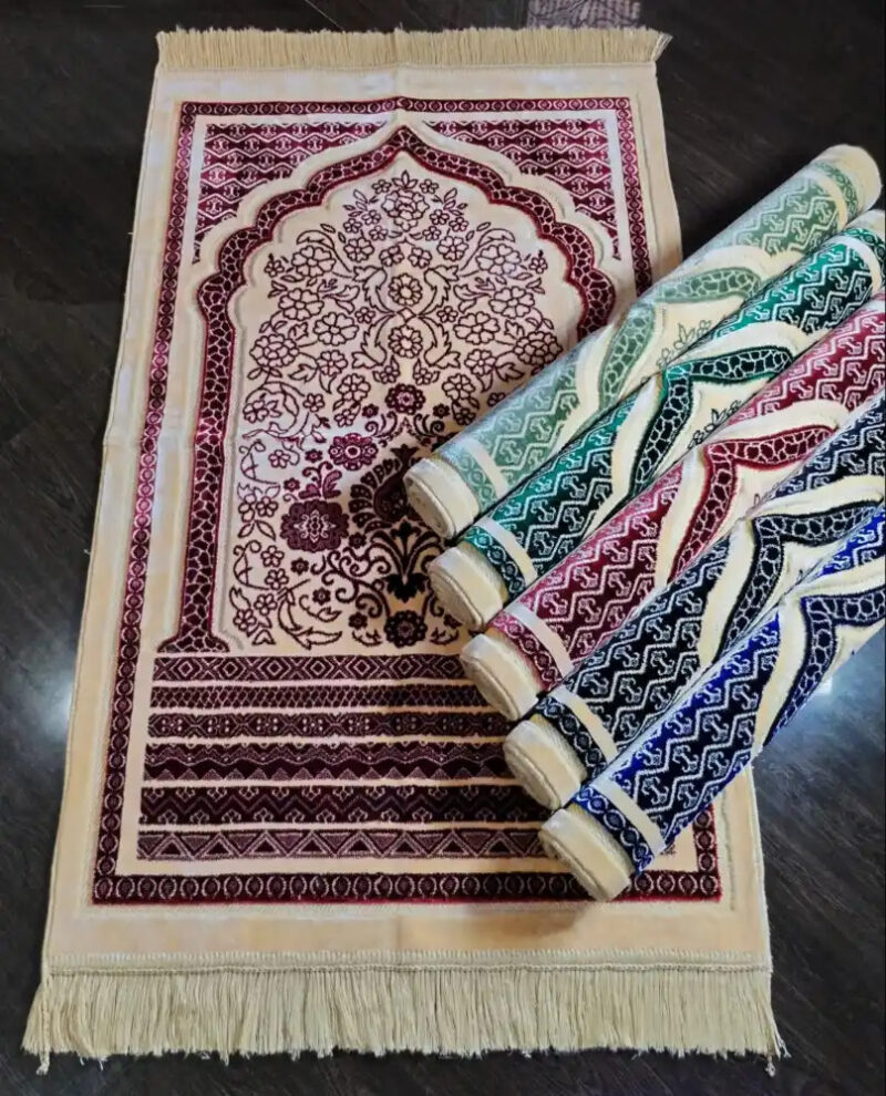 Prayer Mat Silver Zari Cutwork